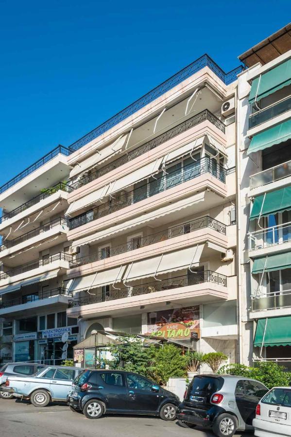 Flisvos Elite Seafront Luxury Apartment アテネ エクステリア 写真