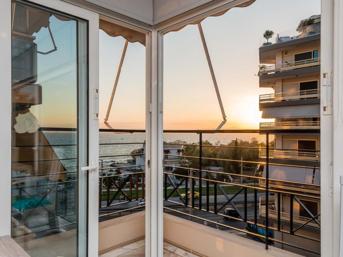 Flisvos Elite Seafront Luxury Apartment アテネ エクステリア 写真