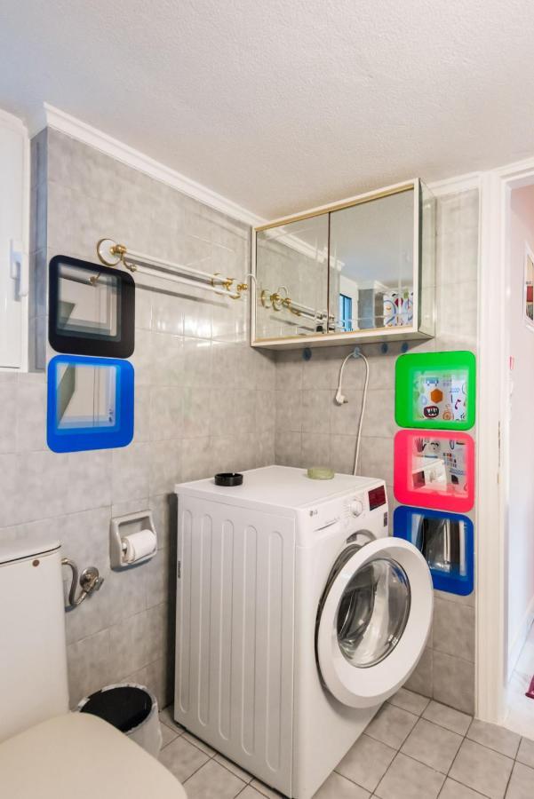 Flisvos Elite Seafront Luxury Apartment アテネ エクステリア 写真