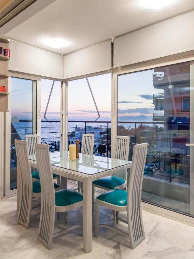 Flisvos Elite Seafront Luxury Apartment アテネ エクステリア 写真