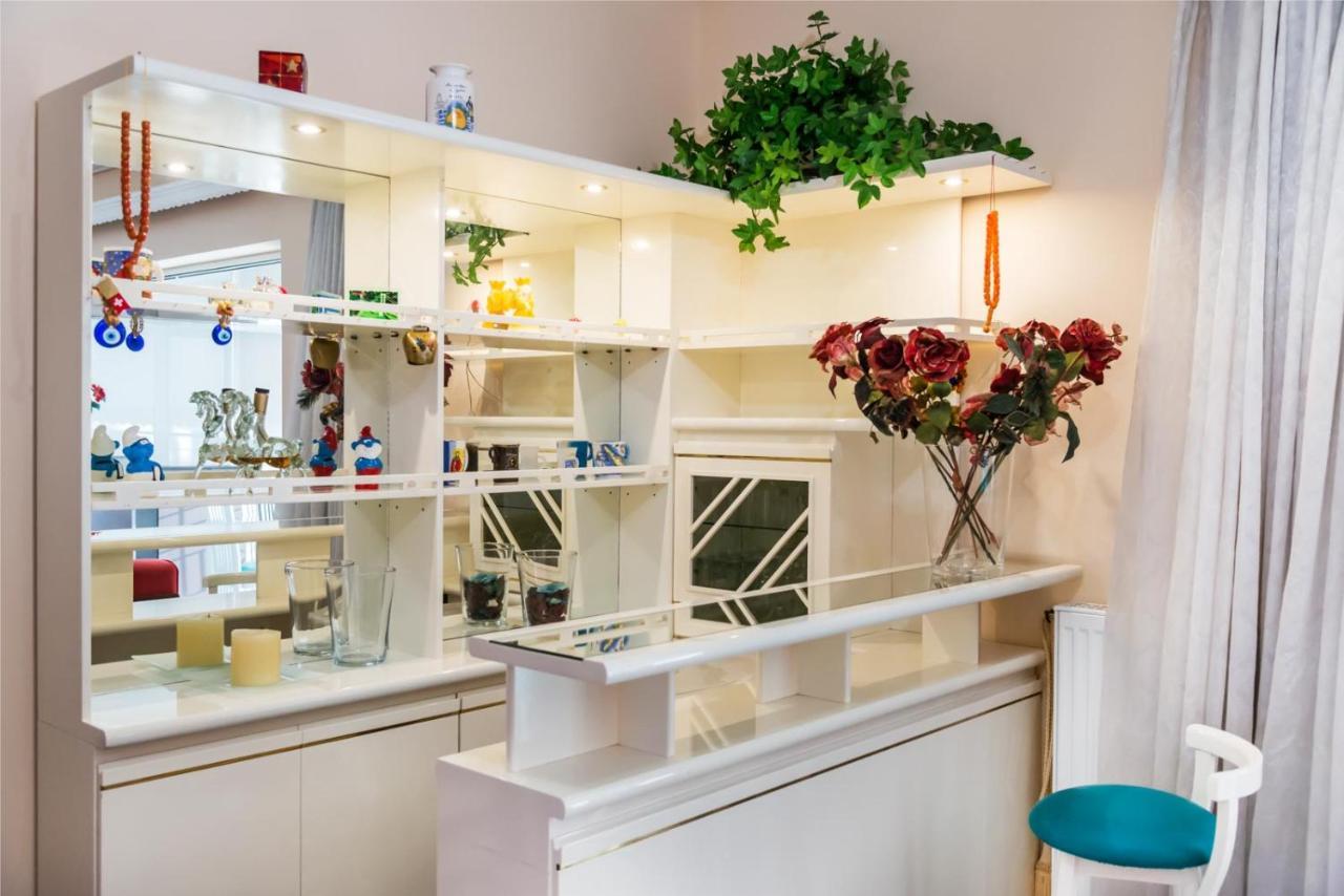 Flisvos Elite Seafront Luxury Apartment アテネ エクステリア 写真