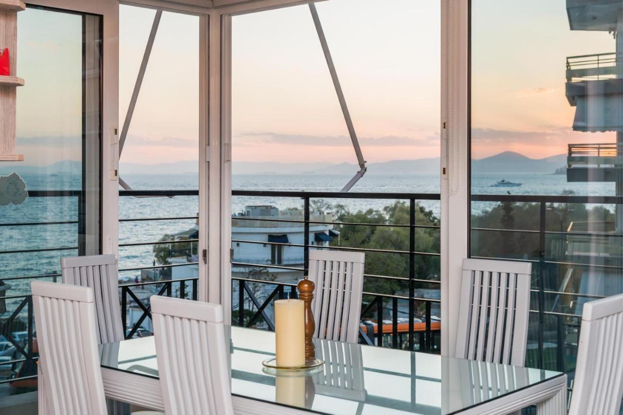 Flisvos Elite Seafront Luxury Apartment アテネ エクステリア 写真