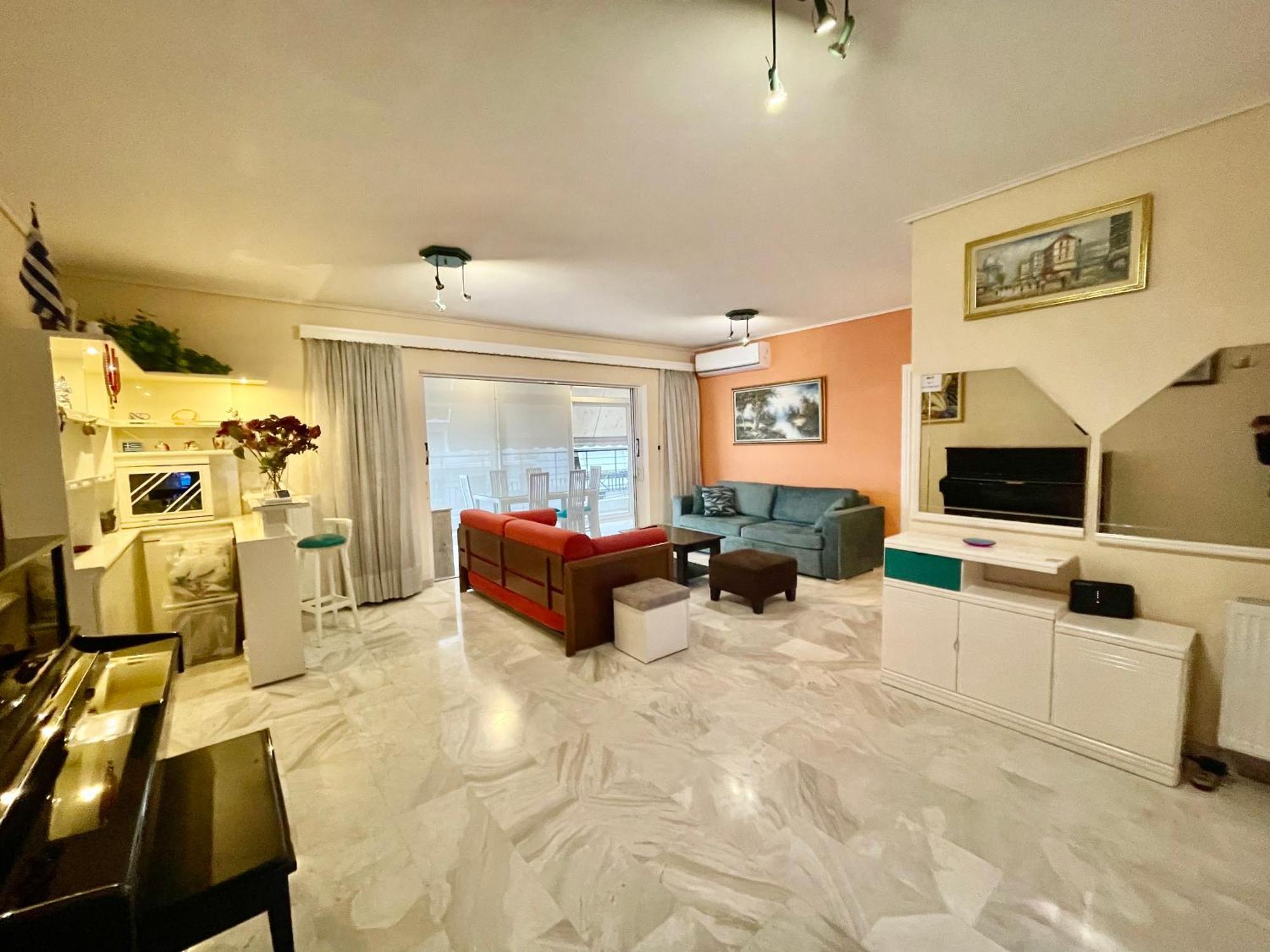 Flisvos Elite Seafront Luxury Apartment アテネ エクステリア 写真