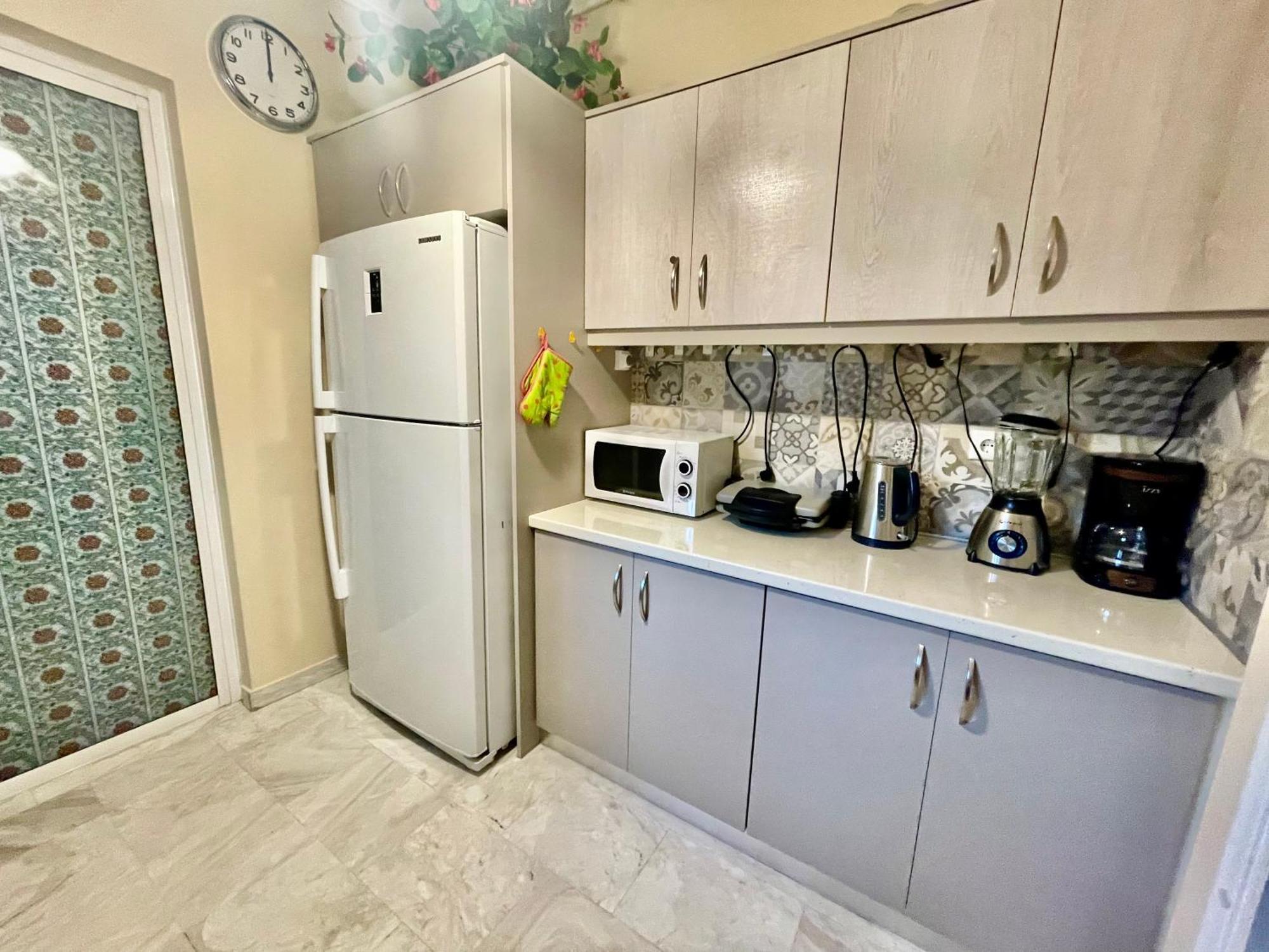 Flisvos Elite Seafront Luxury Apartment アテネ エクステリア 写真